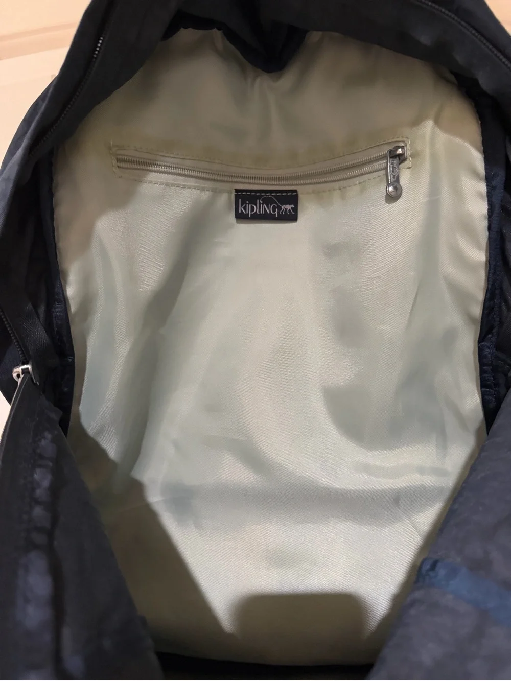 Kipling backpack. - Picture 5 of 6